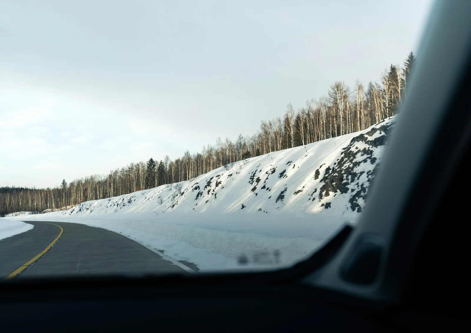 A winter road in Mohe