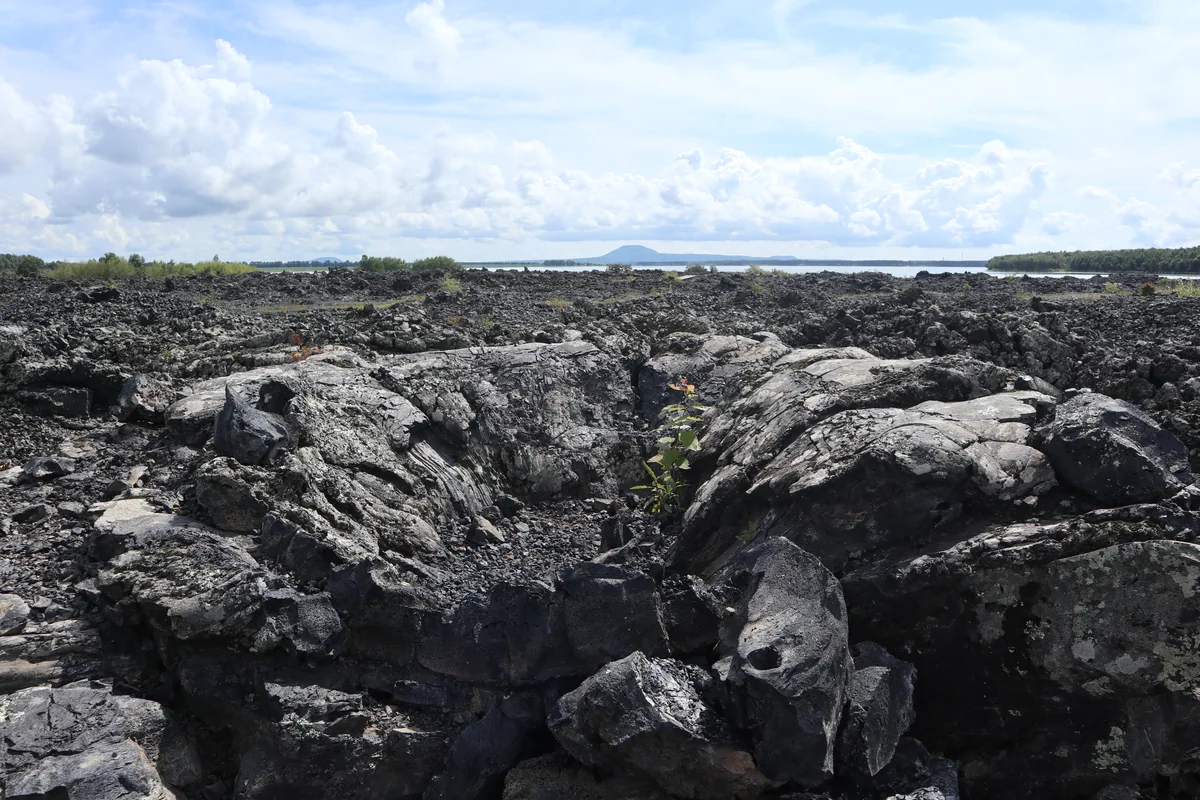Wudalianchi · Lava formations, lake and volcanic cones