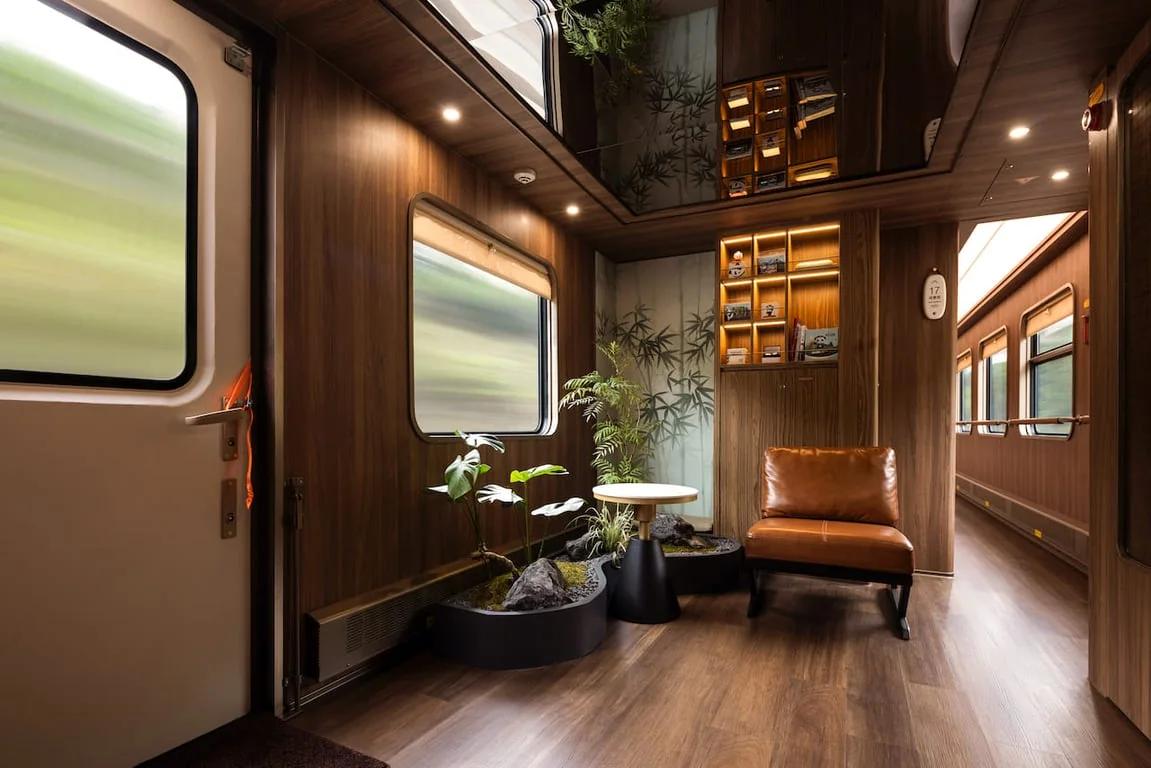 Art Corridor & Leisure Spaces · 9