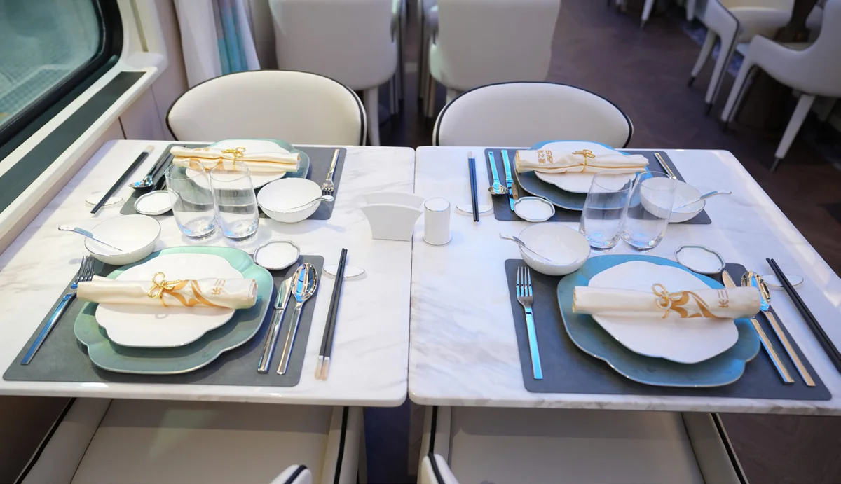 Dining on the Rails · Product photograph