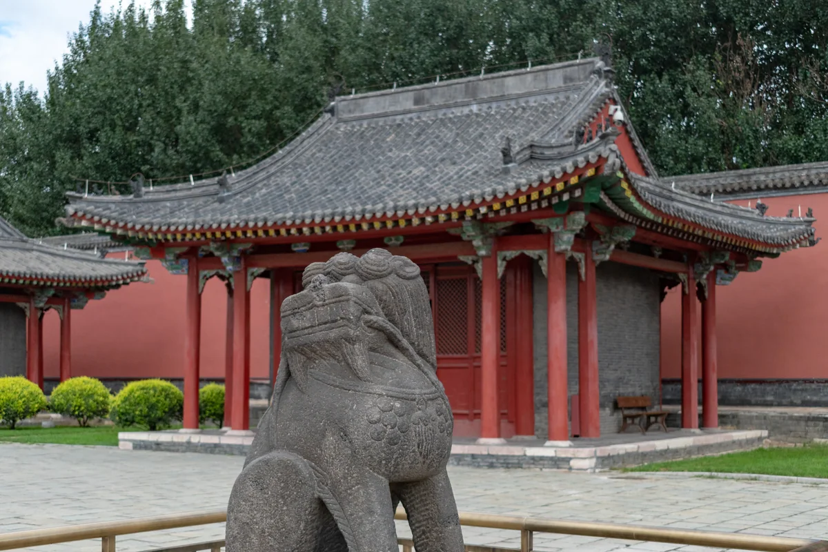 Shenyang Imperial Palace · Red-walled courtyards and early Qing architecture